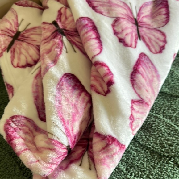 RACHEL Rachel Roy Butterfly 🦋 Throw Pink Purple & White NEW! - Picture 7 of 9